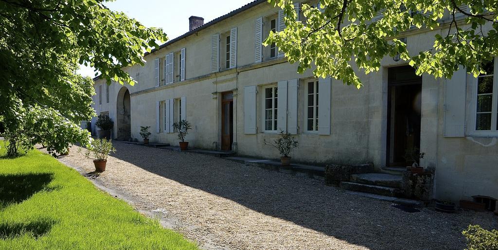 Le Vieux Noyer Saint-Maurice-de-Tavernole Exterior foto