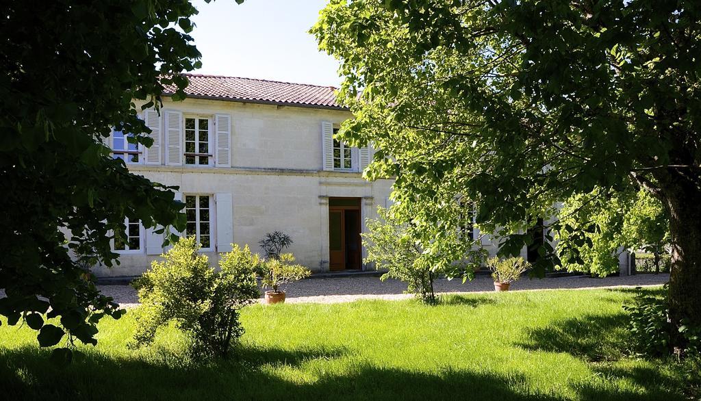 Le Vieux Noyer Saint-Maurice-de-Tavernole Exterior foto